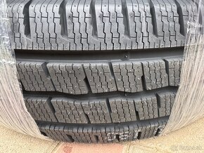 Aplus 215/70 R15C NOVE ZIMNE - 2