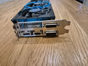 Sapphire Radeon R9 290 Vapor-X 4 GB - 2