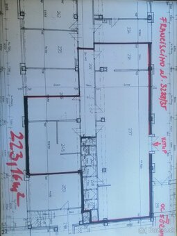 Flexibilný obchodný priestor na prenájom. 223m2 - 2