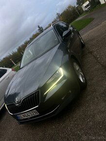 Škoda Superb Combi 2.0TDI DSG 140kw - 2