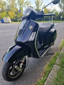 Vespa GTS SUPER 300 i.e - 2