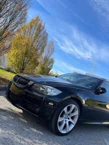 BMW e90 330i A/T - 2