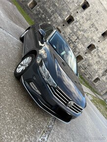 Volkswagen Passat Sedan 2litre, 140kw. - 2