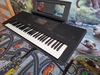 keyboard Yamaha PSR sx700 - 2