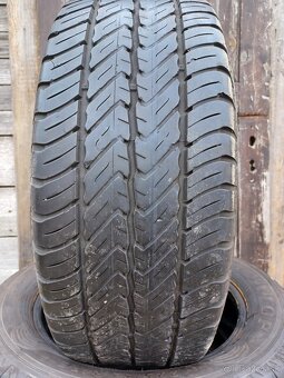 Predám 4 jazdené letné pneumatiky Dunlop Econo 225/55 R17C - 2