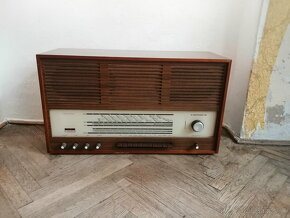 CAPRIOLA lampové (elektronkové) rádio - 2