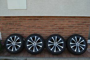 5x112 R18 Zimna sada Mercedes E-class + 245/45 R18 Pirelli - 2