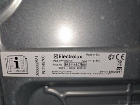 Predám pracku Elektrolux EWT1062 IFW na diely - 2