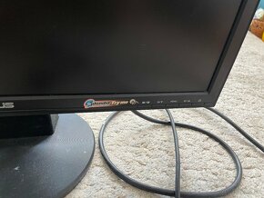 Monitor ASUS - 2