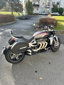 Triumph Rocket 3 GT - 2