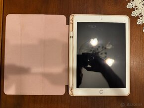 predam ipad 6 generacia 32 gb + apple pencil + obal - 2