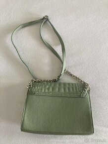 zelená kabelka - 2