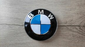 Novy BMW znak na kapotu 82 mm - logo - 2