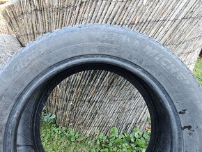 Predám zimné pneumatiky 205/55 R16 Michelin - 2