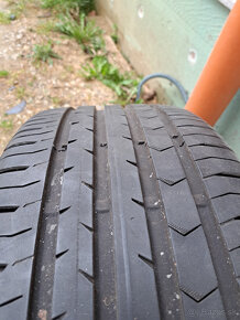 1ks letna Continental 225/55R17 97W - 2