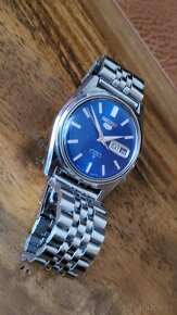 Predám vintage Seiko 5, date day ,cal.6119 ,Japan. Blue -69e - 2