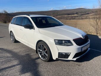 Škoda Octavia RS 3 2.0 135 kW - 2