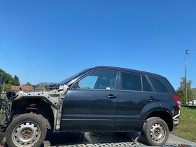 Rozpredám na Nd Suzuki Grand Vitara III 1.9 DDiS bez hrdze - 2