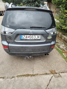 Mitsubishi Outlander 2.0 - 2