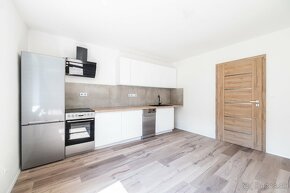 Prodej rodinného domu, 128 m², Valašská Senice - 2