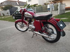 Jawa 250/590 Sport - 2