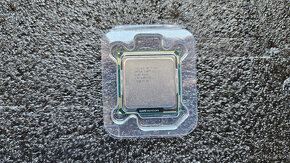 Intel® Core™ i5-760 Processor (4 Cores, 2.80 GHz, LGA1156) - 2