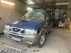 Nissan Terrano2 - 2