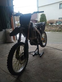 Suzuki rmz 250 - 2