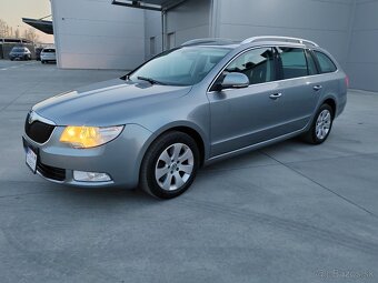 Škoda Superb Combi 2.0 TDI CR 140k Ambition - 2