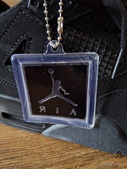 Jordan 4 black cat - 2