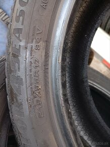 Jazdené pneu 215/55 R17 2ks Celoročne - 2