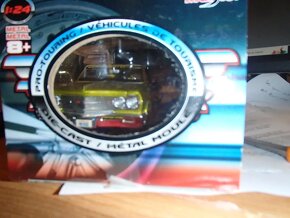 Maisto 1965 Chevrolet Malibu SS 1:24 - 2