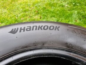 Predám zimné pneu. 265/60R18 114H HANKOOK ícept evo 3 - 2