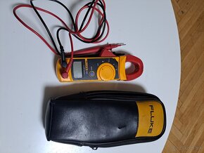 Fluke kliešťovej multimeter - 2