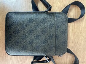 Guess crossbody taska - 2