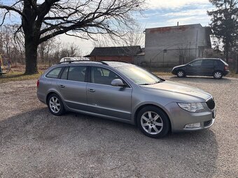 Skoda superb - 2