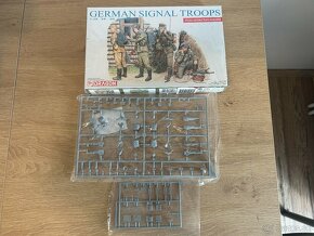 Model 1/35  Dragon 6053 GERMAN SIGNAL TROOPS - 2