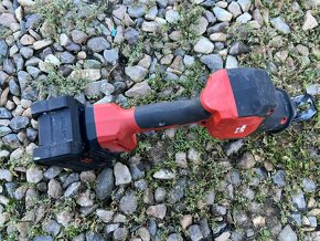 Hilti Nuron SR 4-22 jednoručná chvostová píla - 2