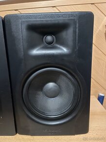 M-AUDIO BX8 D3 - 2