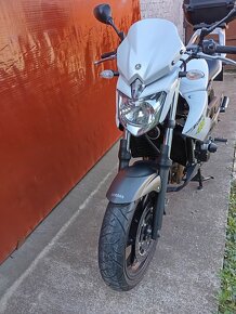 Yamaha xj6 - 2