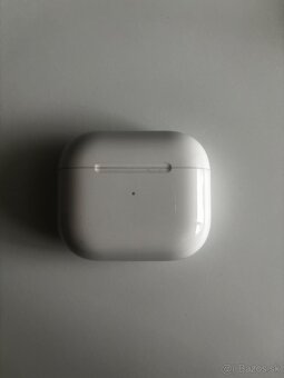 Apple AirPods 3.generacia - 2