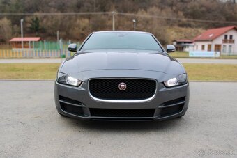 Jaguar XE 2.0 I4D Prestige AT, Nelakované - 2