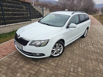 ŠKODA SUPERB COMBI 2.0 TDI 125KW DSG 4X4 2015 ELEGANCE - 2