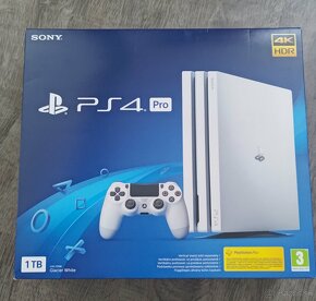 PS4 pro  glacier white 1tb - 2