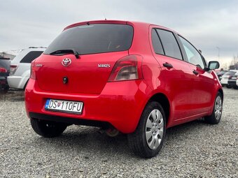 Toyota Yaris 1.3 VVT-I Sol - 2