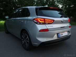 Hyundai i30 2018 CRDi, navi, kamera, odpočet - AJ NA SPLÁTKY - 2