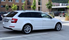 Škoda Octavia Combi 2015 - 2