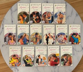 46 x román série Harlequin Romance a Desire - 5 EUR - 2