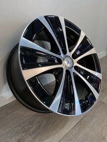 Mercedes Benz E-Klasse W213 - orig. ALU 5x112 R18 - 2