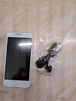 Mobily Lenovo a Motorola - 2